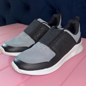 NWT! PLACE Kids Black and Gray Sneakers - Size 13